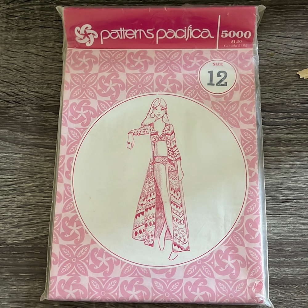 Patterns Pacifica 5000 ~ Size 12 ~ UNCUT bikini and cover up